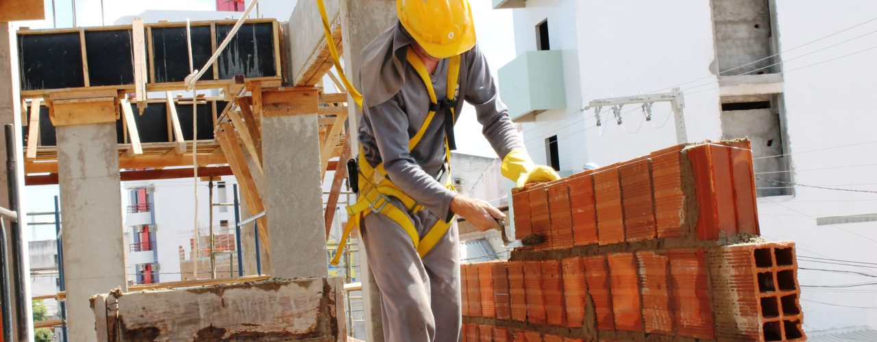 Caixa anuncia pacote de R$ 43 bilhões para construção civil